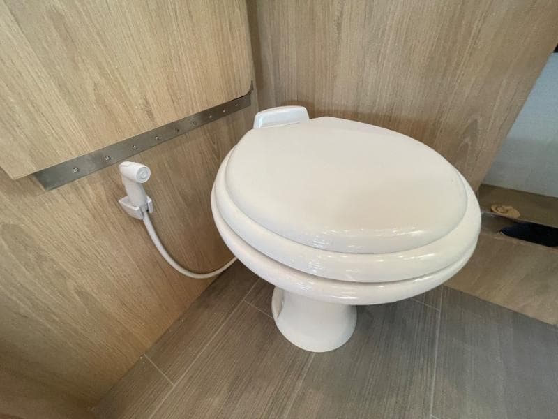 2020 Leisure Travel Vans 2020 Leisure Travel Vans Wonder - thumbnail 48