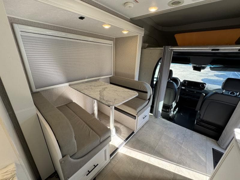 2022 Coachmen 2022 Coachmen Prism - thumbnail 12