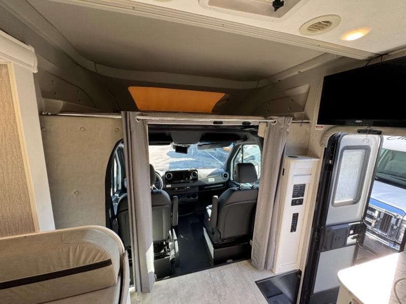 2022 Coachmen 2022 Coachmen Prism - thumbnail 25