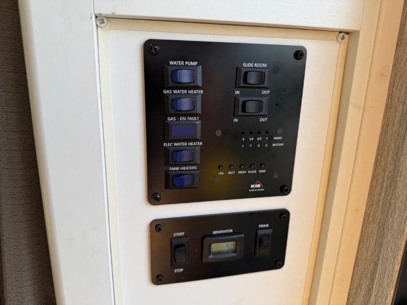 2022 Coachmen 2022 Coachmen Prism - thumbnail 27