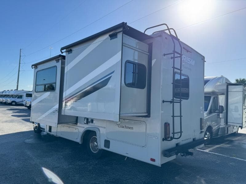 2022 Coachmen 2022 Coachmen Prism - thumbnail 4