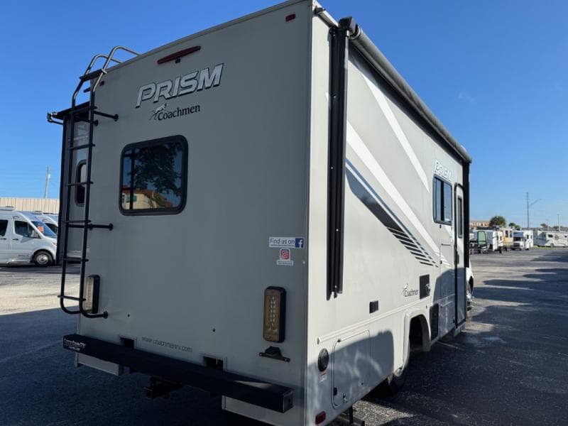 2022 Coachmen 2022 Coachmen Prism - thumbnail 5