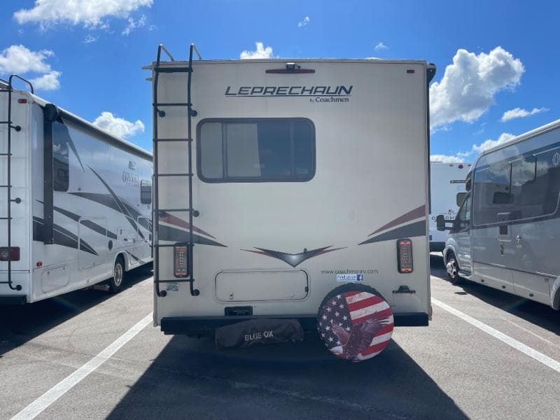 2021 Coachmen 2021 Coachmen Leprechaun - thumbnail 6