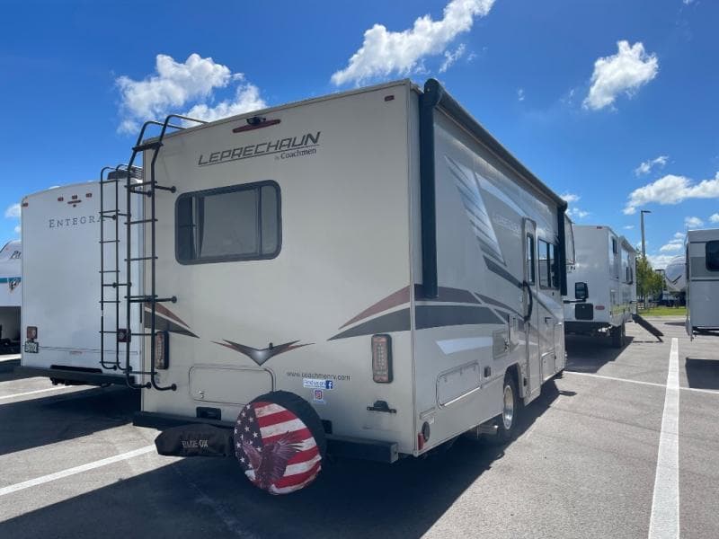 2021 Coachmen 2021 Coachmen Leprechaun - thumbnail 7
