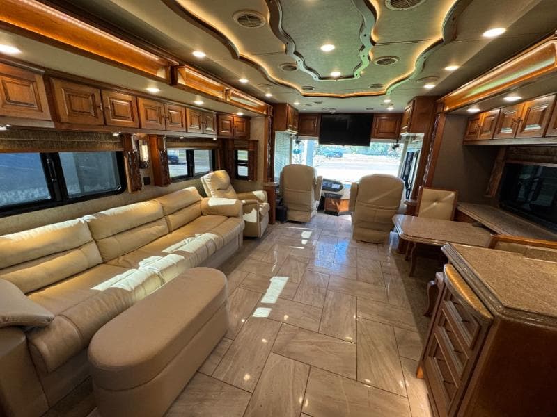 2018 Tiffin Motorhomes 2018 Tiffin Motorhomes Allegro Bus - thumbnail 10