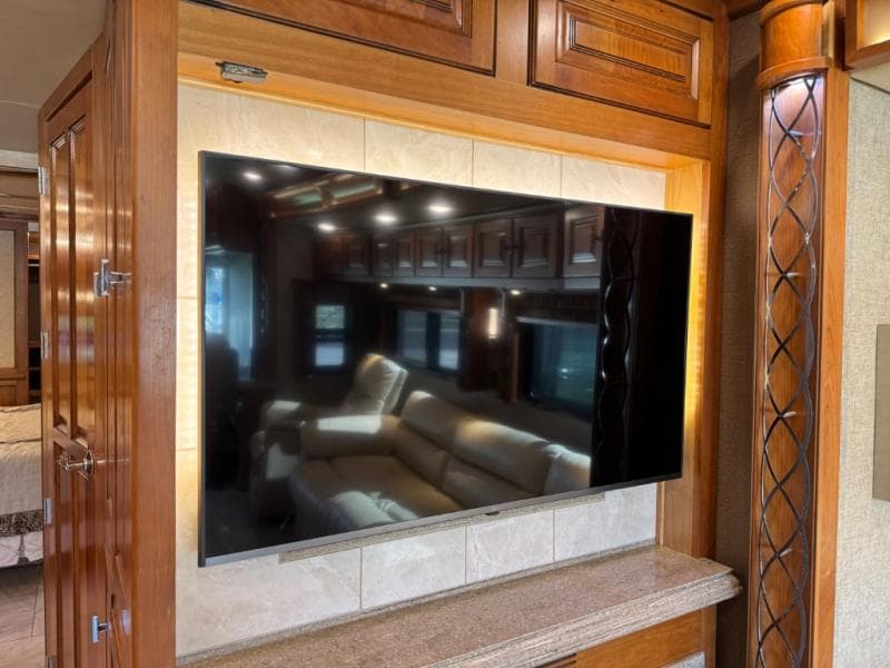 2018 Tiffin Motorhomes 2018 Tiffin Motorhomes Allegro Bus - thumbnail 19