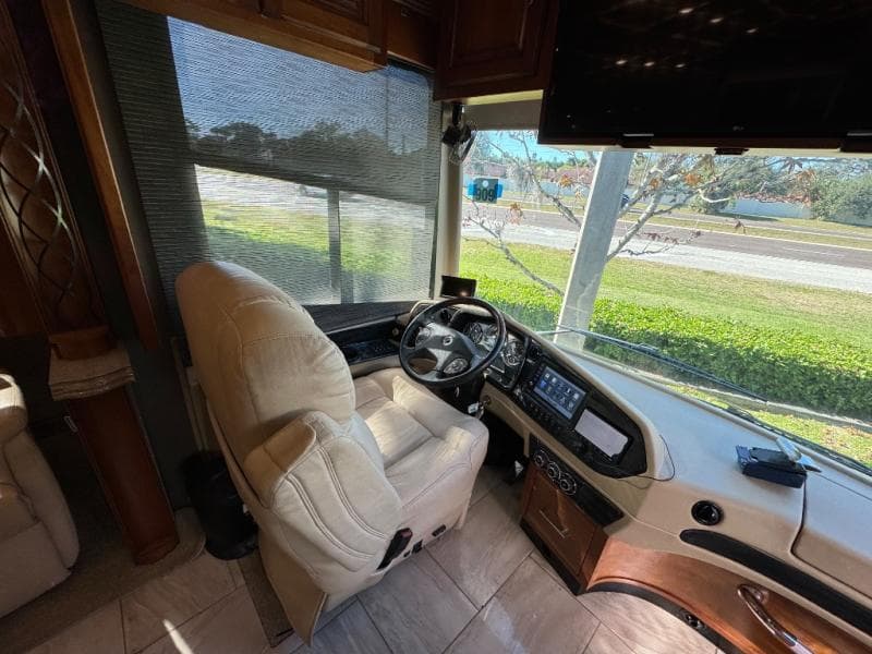 2018 Tiffin Motorhomes 2018 Tiffin Motorhomes Allegro Bus - thumbnail 21