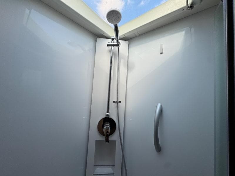 2022 Leisure Travel Vans 2022 Leisure Travel Vans Unity - thumbnail 16