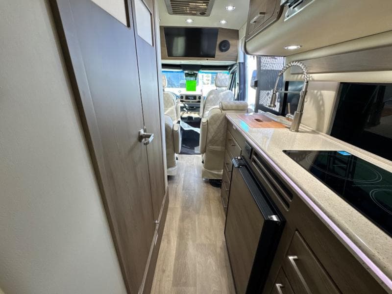 2026 Midwest Automotive Designs 2026 Midwest Automotive Designs Passage - thumbnail 7