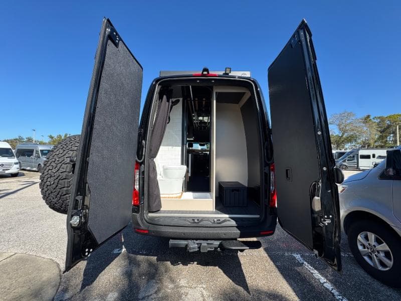 2026 27North 2026 27North 27NORTH - thumbnail 7